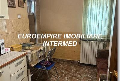 Apartament cu 2 camere decomandat ,Zona Inel 1 - 1