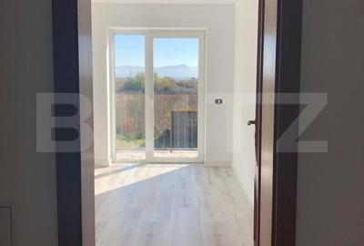 Casă individuală de vânzare în Sânpetru – 3 dormitoare, curte 500mp - 14
