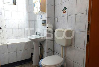 Apartament 57 mp 2 camere decomandate balcon PRET AVANTAJOS Cisnadie - 10