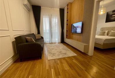 Apartament cu 2 camere semidecomandat, mobilat în Pipera