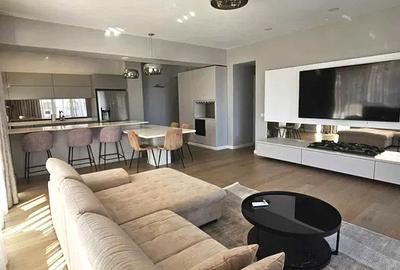 Apartament cu 3 camere semidecomandat, mobilat în Pipera