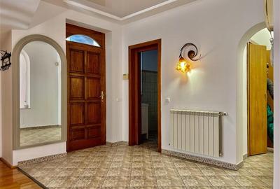 Vila la marginea padurii | curte superba | Iancu Nicolae - 11
