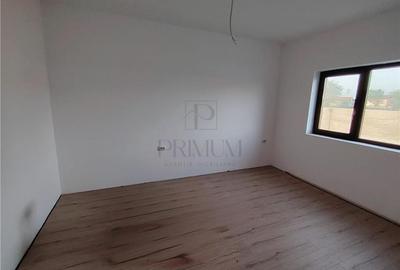 Duplex spatios la asfalt - toate utilitatile - personalizare interioara - 5
