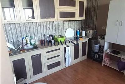 De inchiriat: Apartament cu 3 camere in zona Closca - 1