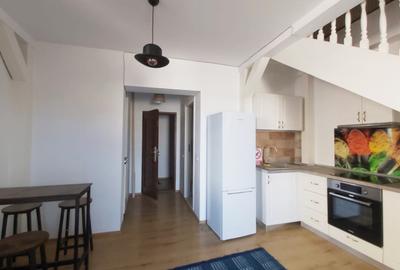 Vanzare apartament cu 4 camere in vila renovata Ultracentral Mitropolie - 1