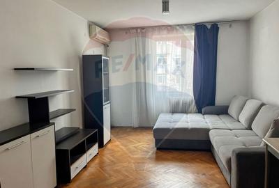 Apartament cu 2 camere decomandat, mobilat în Basarabia