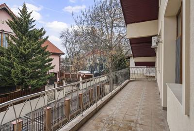 Casă / Vilă cu 6 camere de închiriat în zona Nord - 9