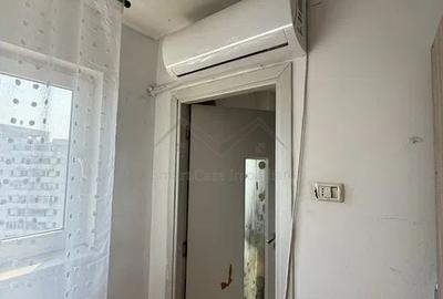 Garsoniera Alexandru in bloc de apartamente - 3