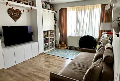 Apartament cu 4 camere decomandat, mobilat în Gheorghe Lazăr