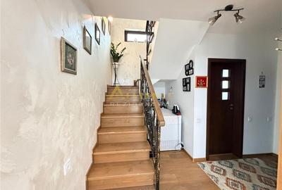 Casa Individuala - 4 camere - 2 bai - 575mp teren - 18