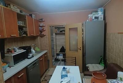 Apertament 2 camere decomandat balcon pivnita zona Valea Aurie - 8