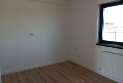 Casa individuala, la cheie, sat Dumbraveni, comuna Balotesti, str. Lahovari 90G - 11