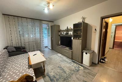 Apartament cu 3 camere | Decomandat | Drumul Taberei | La 1 minut de Metrou - 1