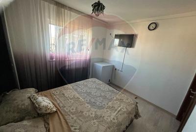 Apartament cu 3 camere de vânzare - 7