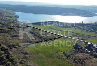 Vânzare, teren extravilan, amplasare excelentă, Iași - 1