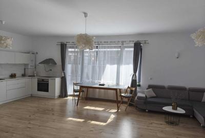 Casă tip duplex | 4 camere | zona Vivo - Floresti - 1