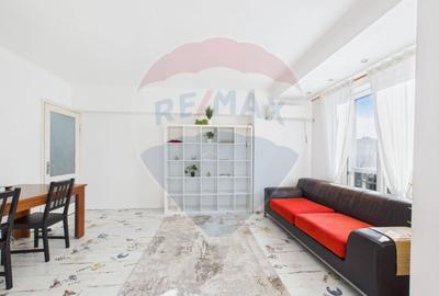 Apartament cu 2 camere de vanzare in Calea Victoriei nr 1 - 16