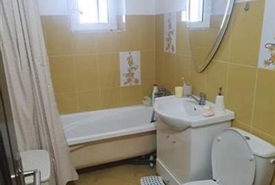 Apartament 3 camere, decomandat- Nicolina - 10