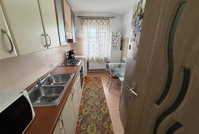 Apartament 2 camere, hol patrat, logie + balcon, mobilat si utilat - 4