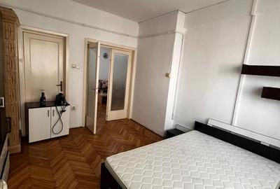 Apartament 3 camere zona Foisorul de Foc
