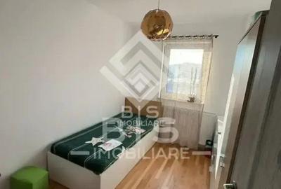 Apartament de vanzare 3 camere - zona ISU - 7