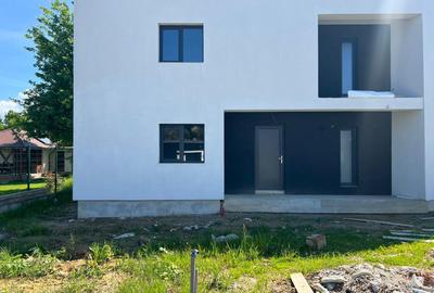 Duplex zona Castel Transilvania - 1