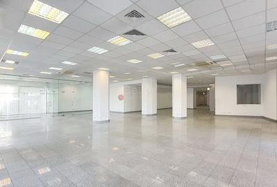 Spațiu comercial, 430 mp în Centrul Civic
