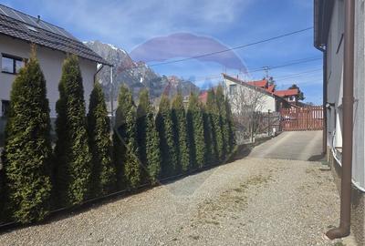 PRET REDUS: Apt 3 Camere Curte 475mp sub Caraiman 800m Centru Busteni - 1