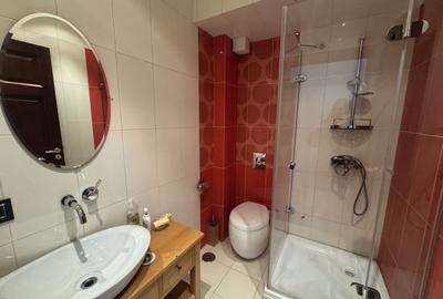 Apartament spatios cu vedere la parc, prima linie - 14