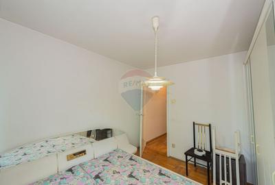 Apartament cu 3 camere de vanzare, 57 mp,  zona Crangasi - 2