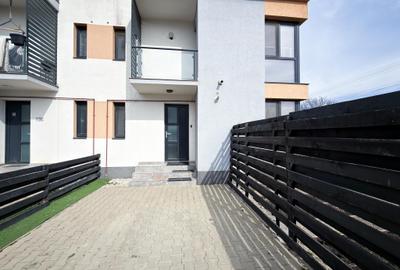 Casa Insiruita Zarnesti Mobilata Utilata - 1