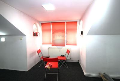 Casa de vanzare P+1+M Drumul Taberei Bucuresti - 23