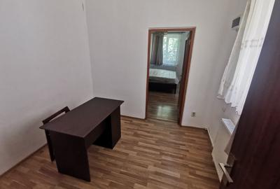 Casa de vanzare, 2 corpuri si garaj, curte comuna, zona Turda - 6