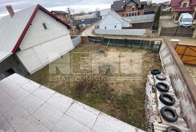 Casa de vanzare- Strada Alexandru Vlahuta - 14