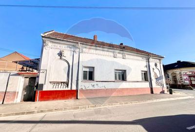 De vânzare casă cu 4 camere, Ultracentral, str Mihai Eminescu - 10