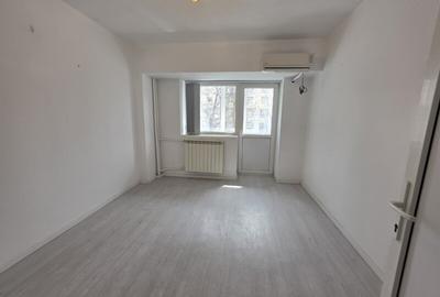 Decebal piață Albă Iulia - 7