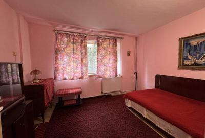 2 cam, et.1, 54 mp, Carrefour-Aleea Muncii - 3