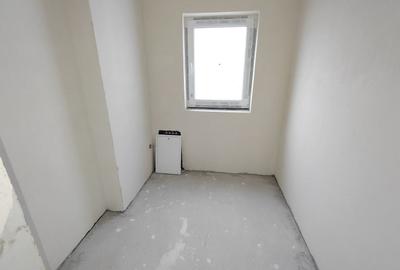Casa cuplata, noua, intr-o zona de case- linistita,in Dambul Rotund - 13