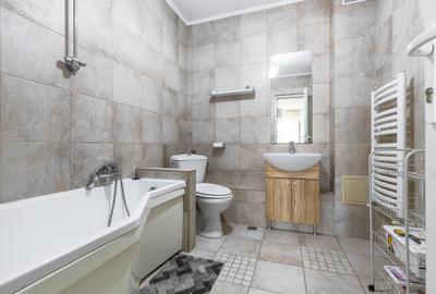 Video / Duplex 5 camere in vila, curte, 2008, Mamaia Nord, vezi video - 15
