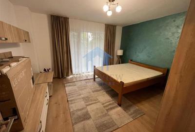 Garsonieră decomandată în Iris