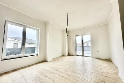 Apartament cu 4 camere decomandat în Giroc