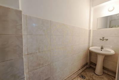 Com 0% Apartament cu o camera, parcare in curte | Piata Victoriei - 5