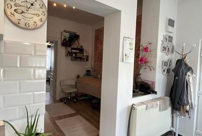 Casă cu 3 camere, 240 mp teren, Central, zona Horea ,Oradea. - 12