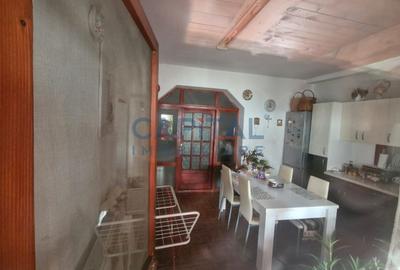 Casa Rogerius singur in curte, amenajata in doua apartamente comision 0% - 9