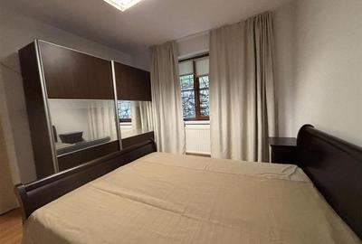 Apartament cu 3 camere decomandat în Ștrand