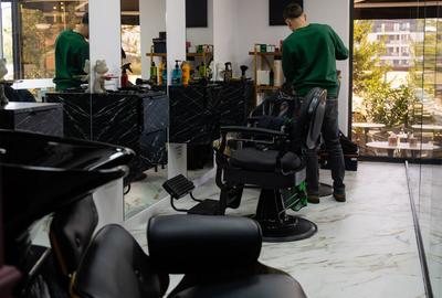 Spatiu Comercial de inchiriat/Cafenea/Barbershop/Otopeni - 2