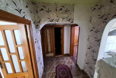 Apartament 3 camere  zona Sud - 4