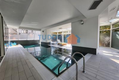 Great apartment the best building with indoor heated pool and gym.