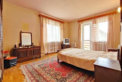 COMISION 0% Casă cuplată/5 camere/garaj/curte/zona Spitalul Cisnădie - 11