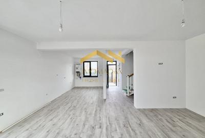 Duplex cu 4 camere în Utvin